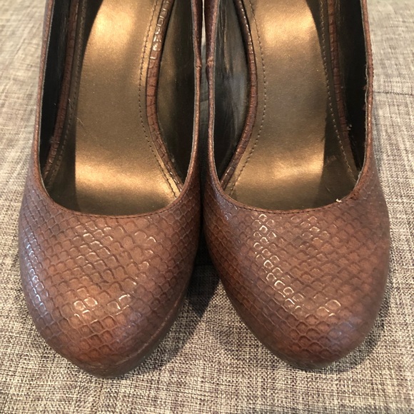 Fergalicious Shoes wedge heels - Picture 5 of 6